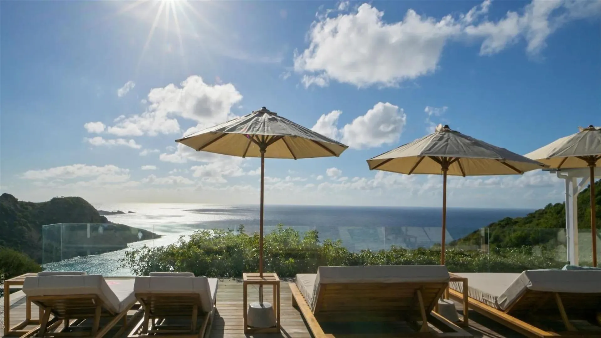 Contemporary Warm Villa with Tropical Setting Gustavia